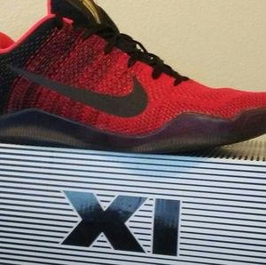 Kobe XI elite low
